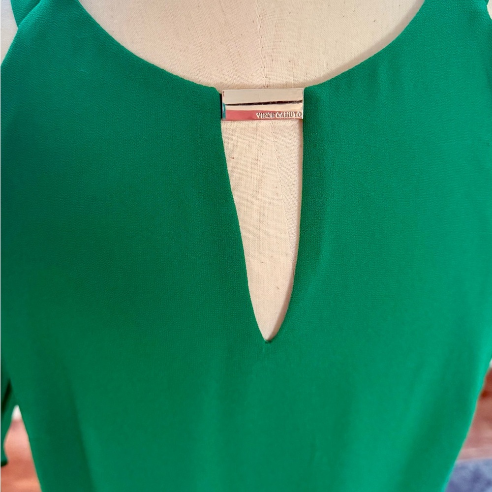 Vince Camuto Elegant Green Dress - Picture 2 of 5